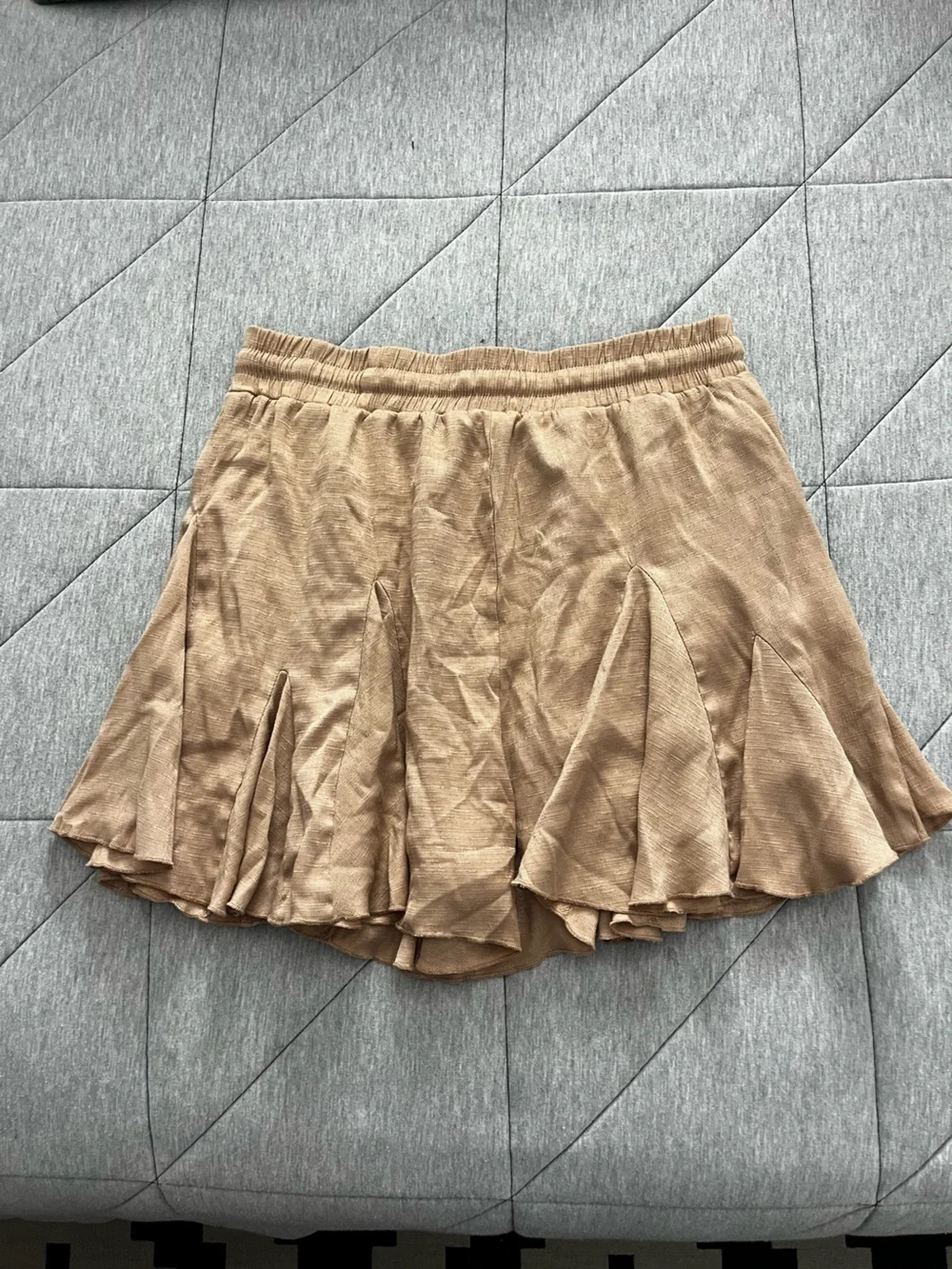 glam Tan Skort with Elastic Waist